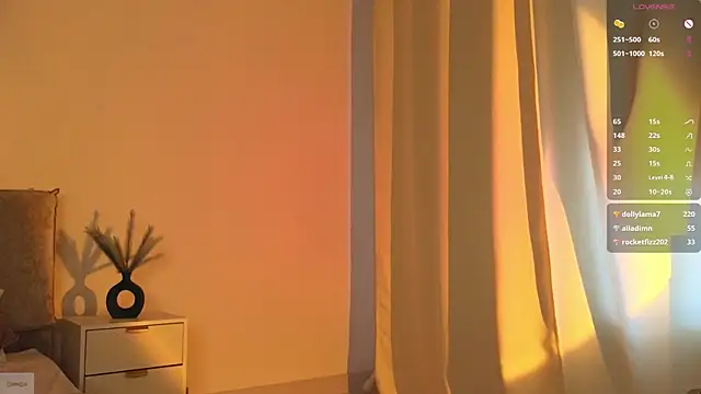_Selestia_'s Live XXX Chat
