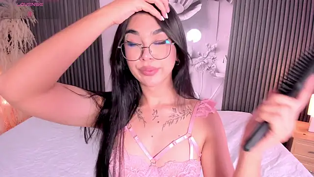 XXX chat uživo modela RoseCassie