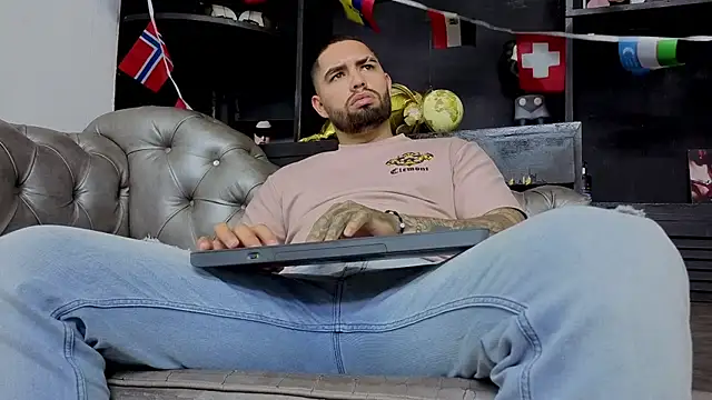 matteosantosn Live XXX chat