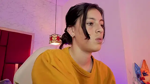 دردشة moon_winy الجنسية المباشرة