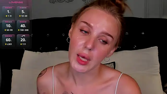LianaFord Live XXX-chat
