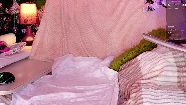 nicolette69w লাইভ XXX চ্যাট