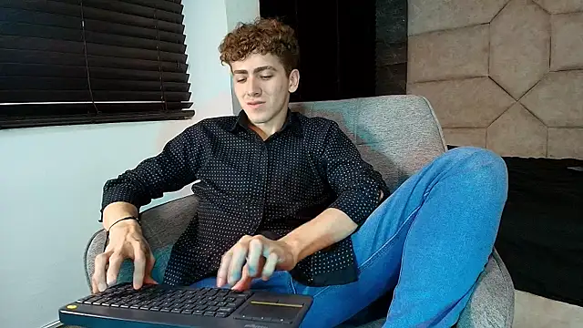 Tyler_Mcrey Webcamshow