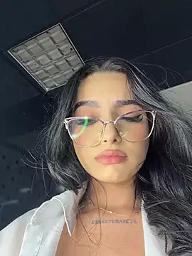 BustyAngelXXX Live XXX-chat