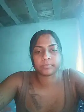 Giselabrunette25 Chat XXX in diretta