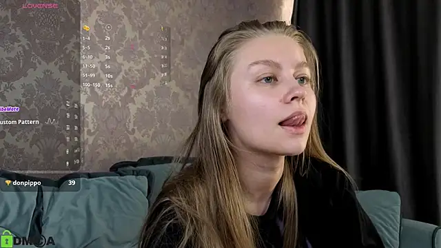 Онлайн чат XXX Polumna_cute