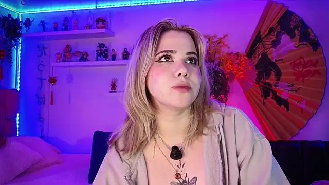 albaismynameX live XXX chat
