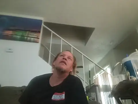 yourMasterisBored's Live XXX Chat