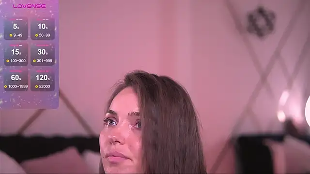 Онлайн чат XXX EmilyJuarez