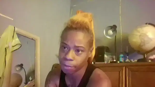 دردشة Tishrella6 الجنسية المباشرة
