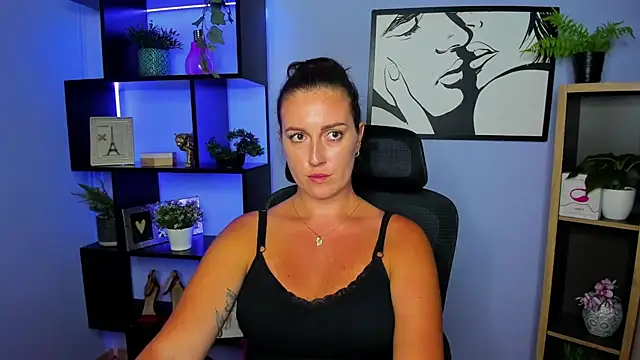 FUN_AMIn Live XXX chat