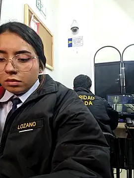 Angela__05 XXX чат на живо