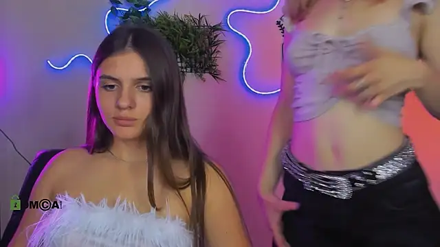 lisa_dark_'s Live XXX Chat