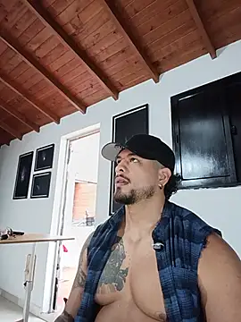 SilvaBranko's Live XXX Chat