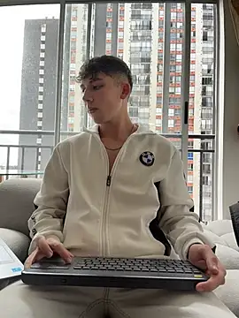 OLIVER_K Chat XXX in diretta