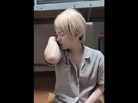 mgnhiroyuki Live XXX-Chat
