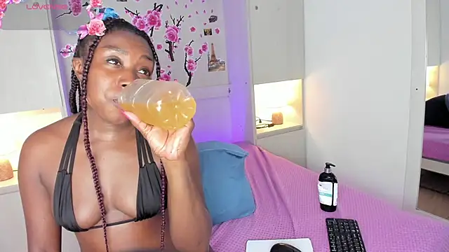 Chat +18 de TaylorBloom ao vivo
