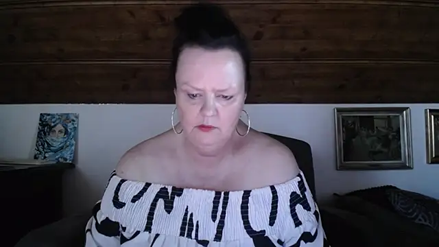 Chat XXX en directo de TiffanyMature
