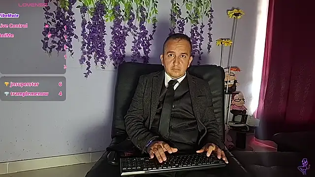 Chat XXX en directo de GreisyAndHazzan