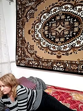 XXX chat uživo modela Koketka_nelegal_