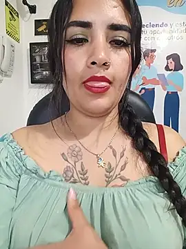 MAYE__13 Live XXX-Chat