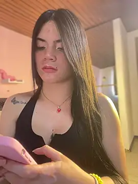 PamelaJonsom_ Live XXX-chat