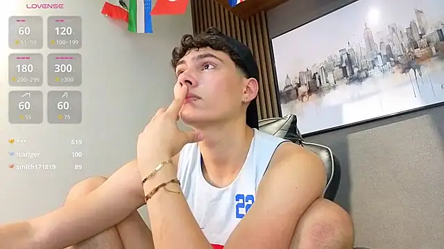 צ'אט XXX בשידור חי של Esteban_Fire