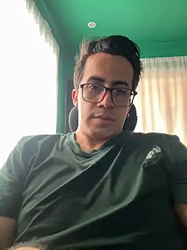 Chat XXX ao vivo de Andy_n_cat