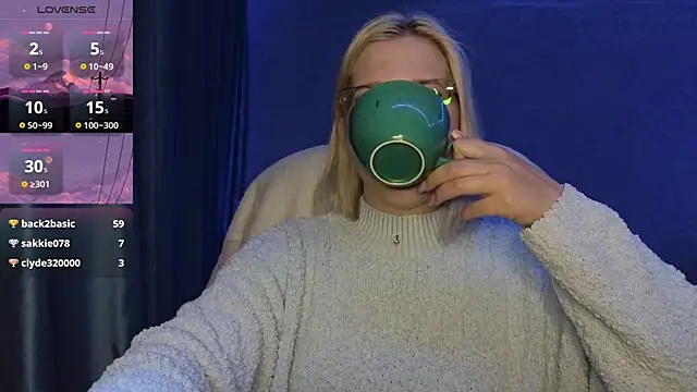 Živý XXX chat HotBrandyX