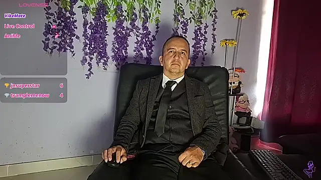 Онлайн чат XXX GreisyAndHazzan