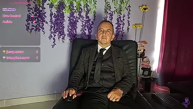 GreisyAndHazzan Live XXX-chat