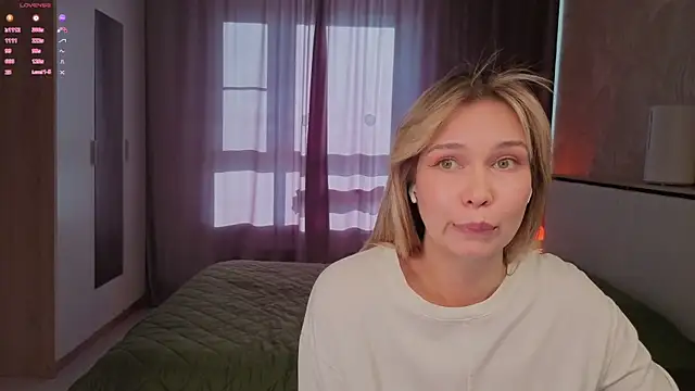 Nancy_Sensual: онлайн-секс-чат