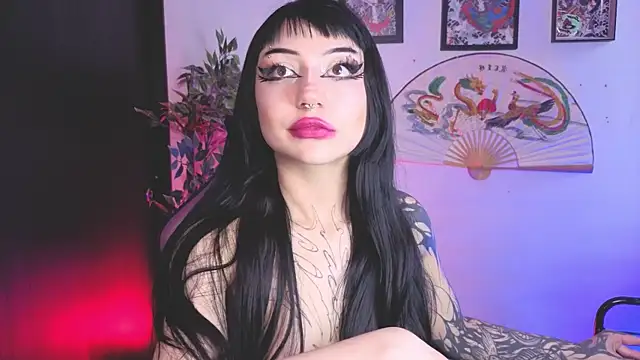 catipetite Chat XXX in diretta