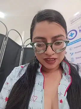 SOFI__10 Live XXX Chat