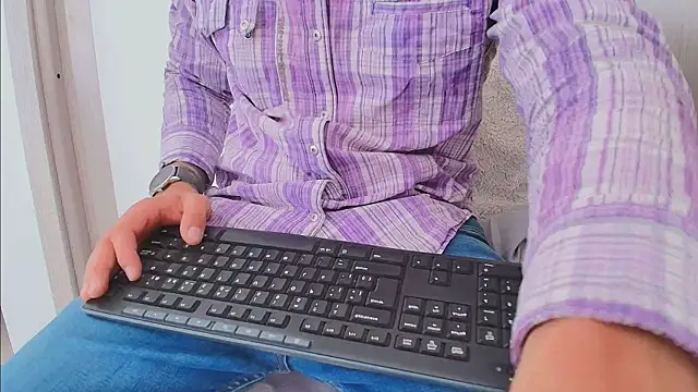 thomas_gun Adlı Modelin Canlı XXX Sohbeti