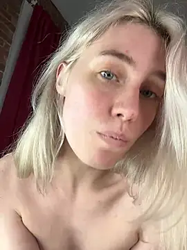 Chat XXX en directo de LovelyMiu