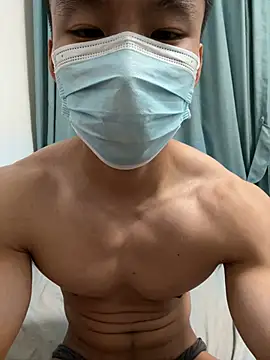 wwkkcc68 Live XXX Chat