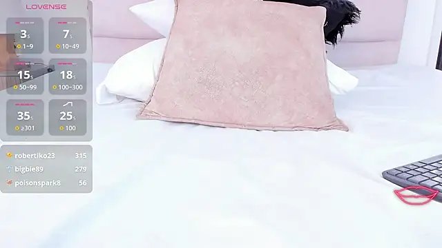 Thayler_jonesのライブXXXチャット