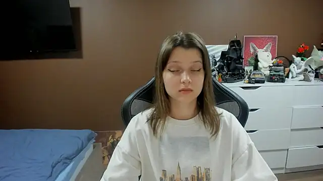 Chat +18 de SoniNesti ao vivo