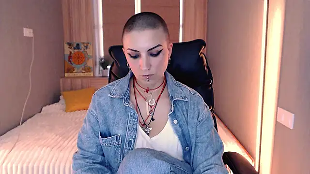 Živý XXX chat Sweet-n-Strong