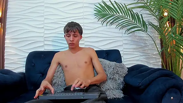 Webkamerová show Pavo_tv