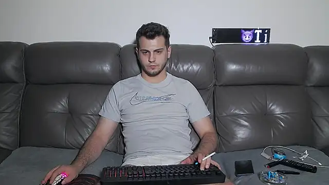Chat XXX Live CrazyDom1