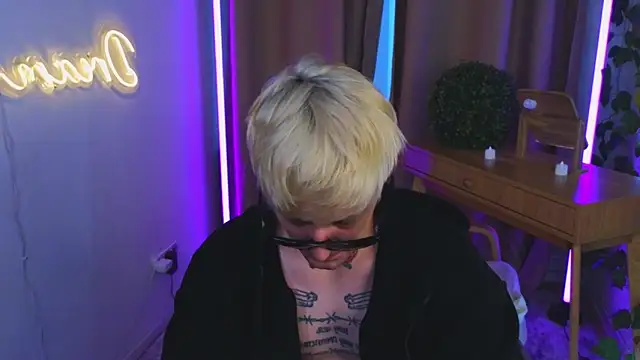 drillfi11n Live XXX chat