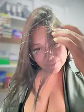 Živý XXX chat Mia_Risky-1