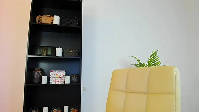 Chat XXX ao vivo de khloe_starrr