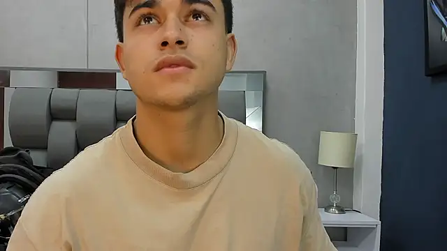 Charlie___Muskn Live XXX chat