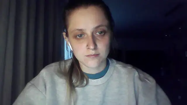 XXX chat uživo modela LeaWetGirl