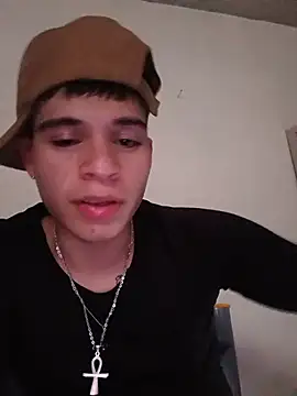 XXX chat uživo modela Oliver_LA