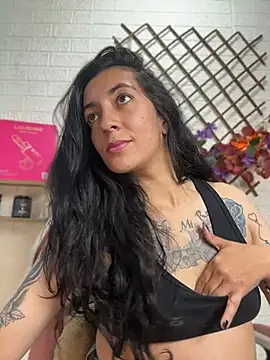 Chat XXX Live SALOME_KORLAND