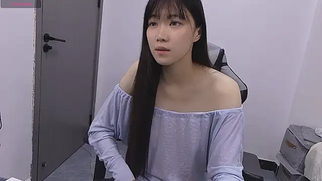 Linbaibai 网络视讯表演